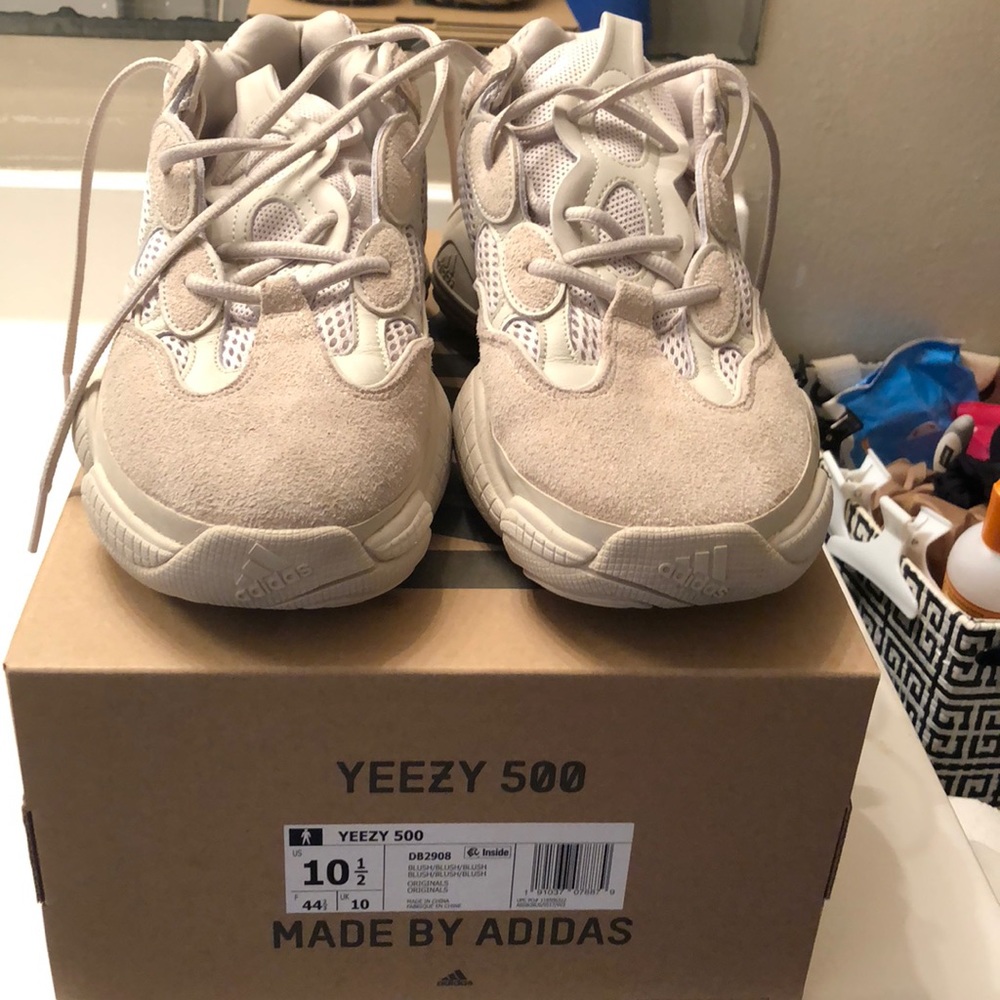 Yeezy 500